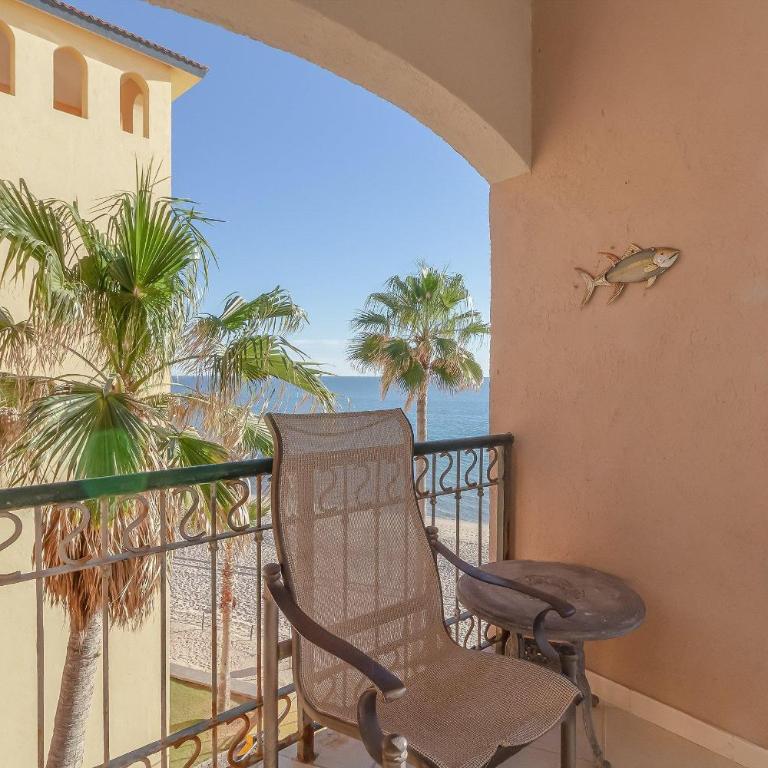 Sonoran Spa E401 - Three-Bedroom Apartment - 17