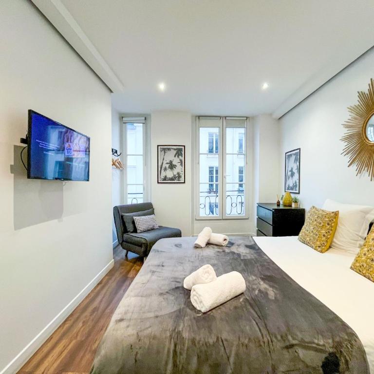 UrbanFlat 206 - Beautiful Studio in the center of Paris - Studio - 4