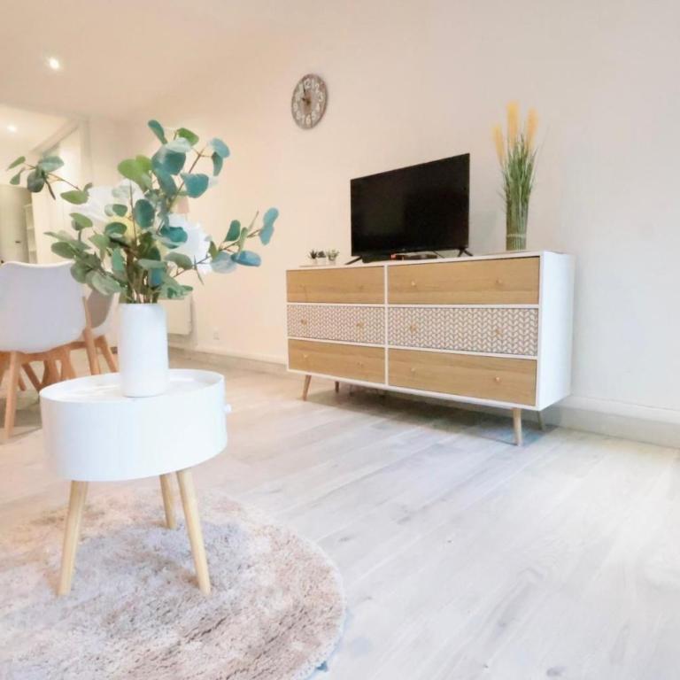 Le Cocon Tanit - Apt 4 Prs - piscine - 5 min plages - Appartement 1 Chambre - 11