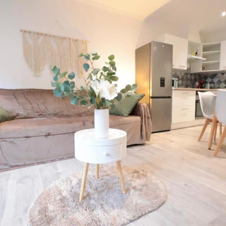 Le Cocon Tanit - Apt 4 Prs - piscine - 5 min plages - Appartement 1 Chambre - 12