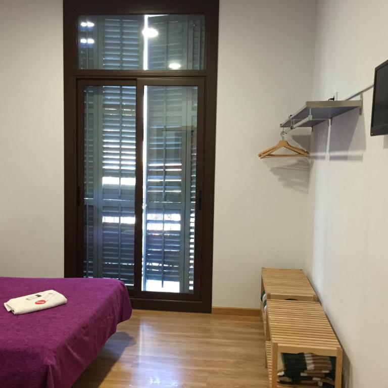 Hostal Delfos - Double or Twin Room - 4