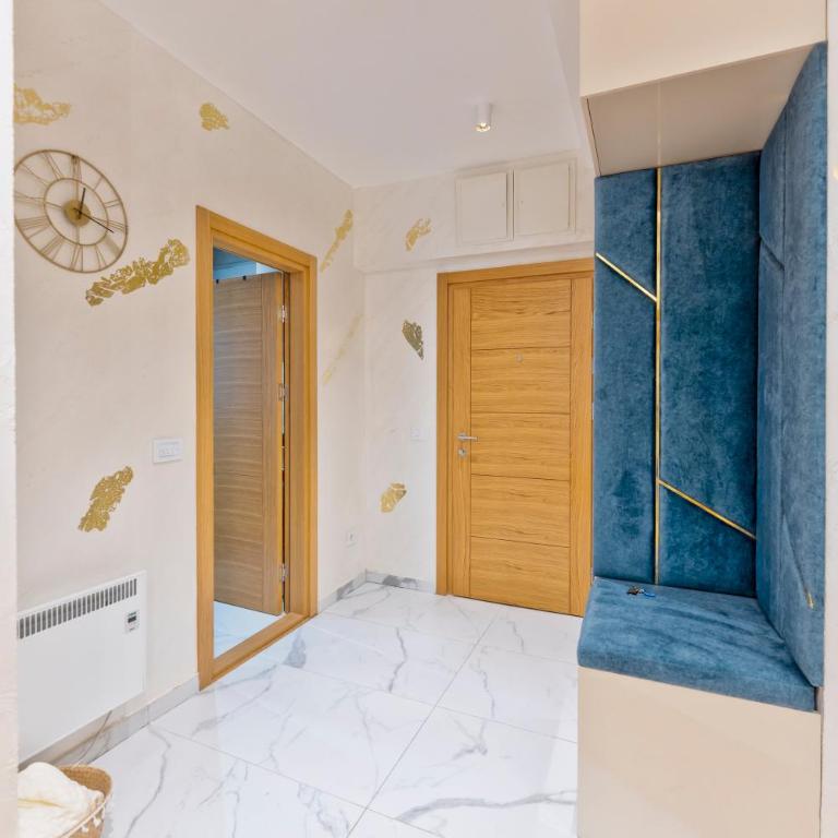 Queen Lidija - Two-Bedroom Apartment - 4
