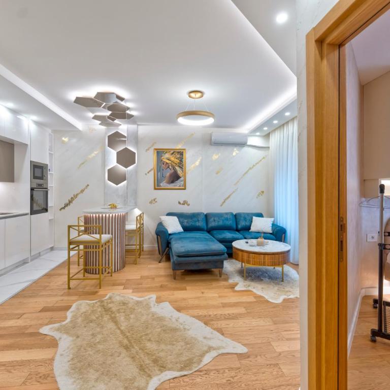 Queen Lidija - Two-Bedroom Apartment - 48