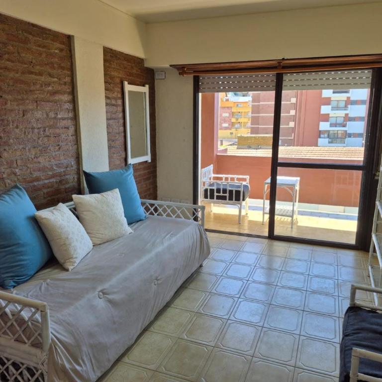 Depa a una cuadra de la playa y amplio balcón con Vista al Mar - One-Bedroom Apartment - 9