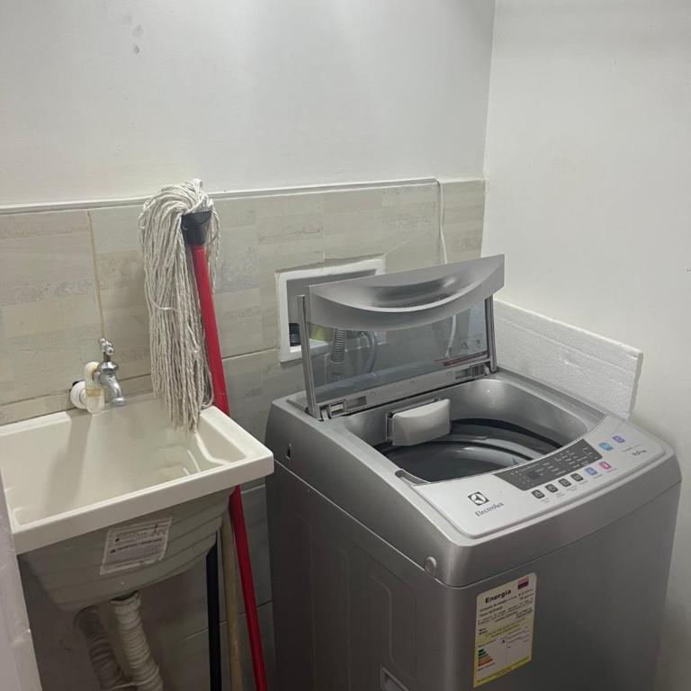 Apartamento cerca del centro comercial Titán. 300 - Apartamento de 2 dormitorios - 6