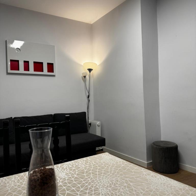 Exyca Castellana - One-Bedroom Apartment - 16
