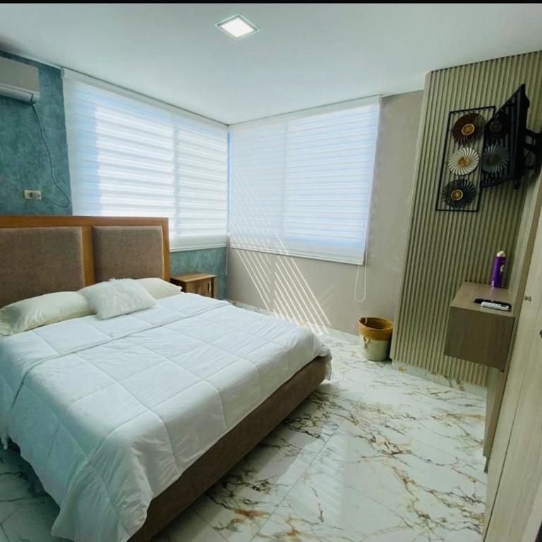 Salinas Ecuador - Three-Bedroom Apartment - 4