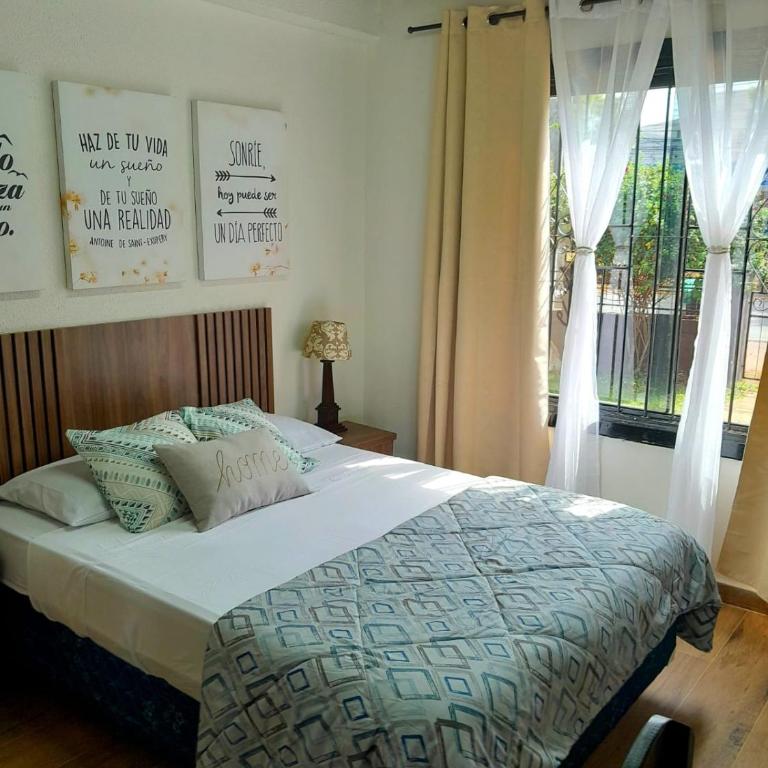 Hostal La Esquina en Ciudad del Este - Deluxe Double Room - 9
