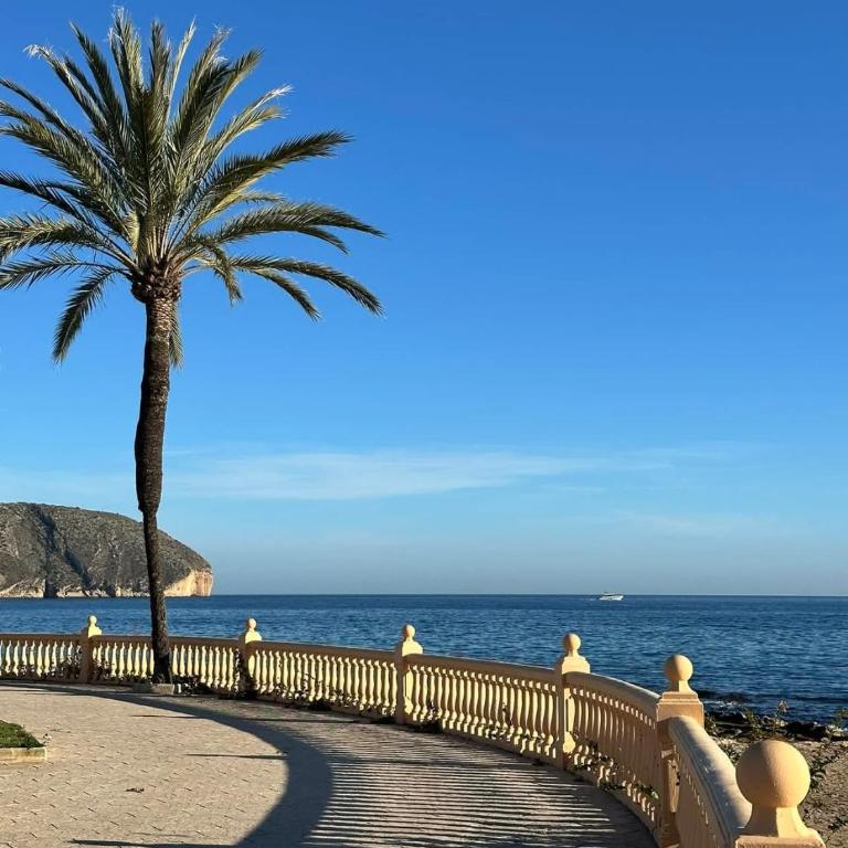 Apartamento en Moraira con piscina 100 m de la playa - Two-Bedroom Apartment - 3