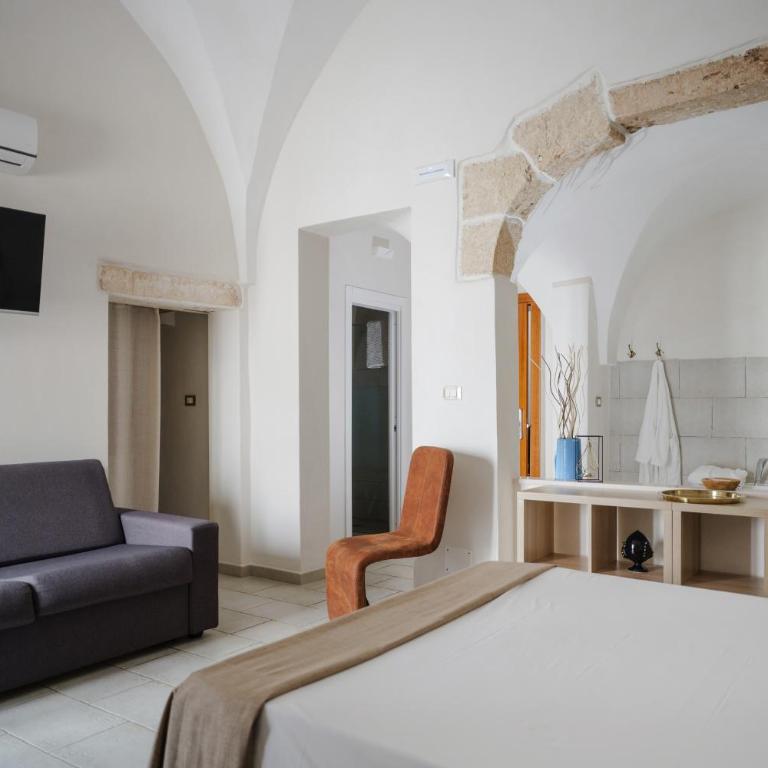 BED&BREAD Piazza 'Nzegna - Suite Deluxe con Vasca Idromassaggio - 14