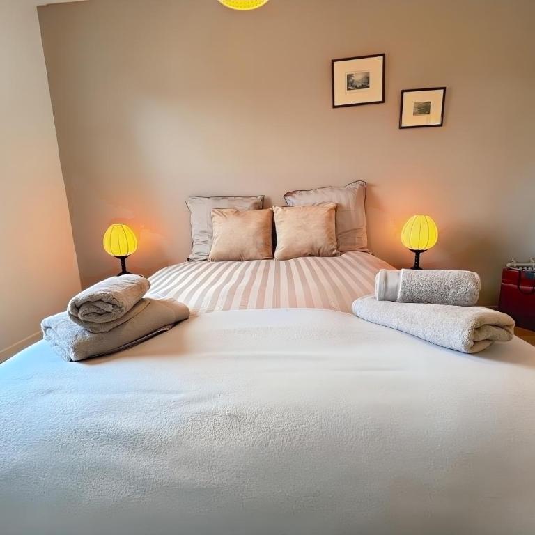 Résidence calme avec balcon privé & vue sur Caen - Two-Bedroom Apartment with Balcony - 23