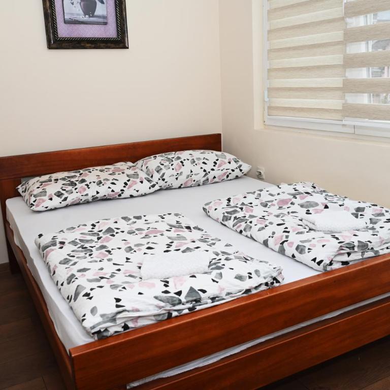 Hostel Prag Hill - Dvokrevetna Soba sa Bračnim Krevetom/Zasebnim Krevetima - 4
