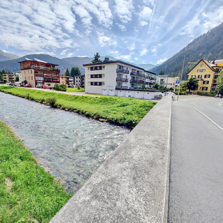 Herrliche 3 Schlafzimmer Wohnung in Davos zentral & exklusiv - Apartment mit 3 Schlafzimmern - 15