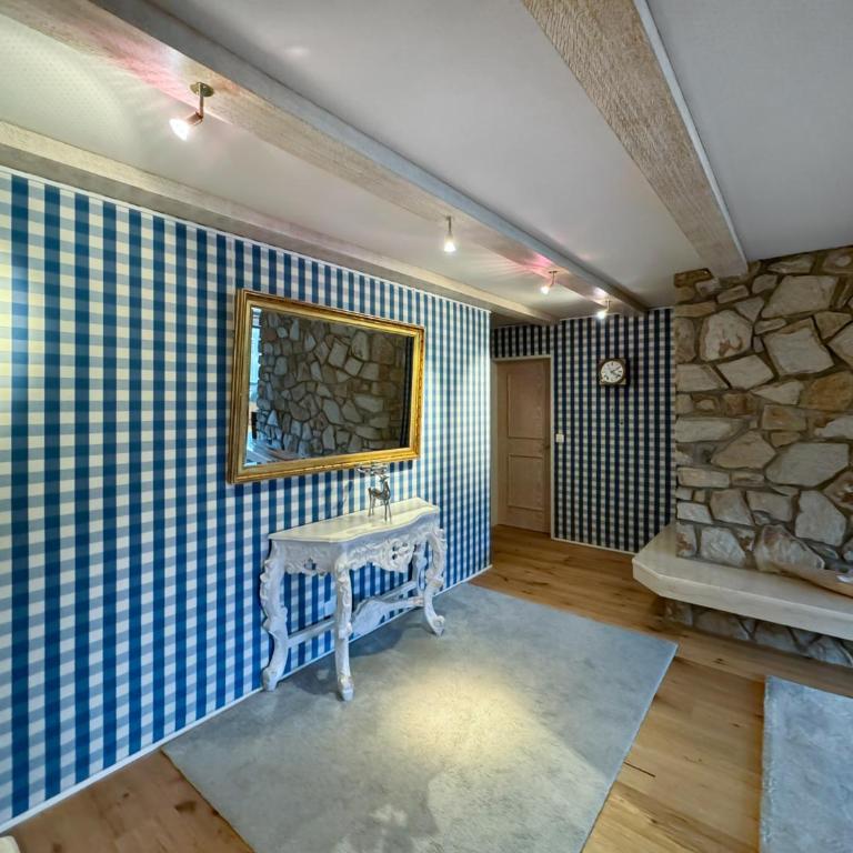 Herrliche 3 Schlafzimmer Wohnung in Davos zentral & exklusiv - Apartment mit 3 Schlafzimmern - 2