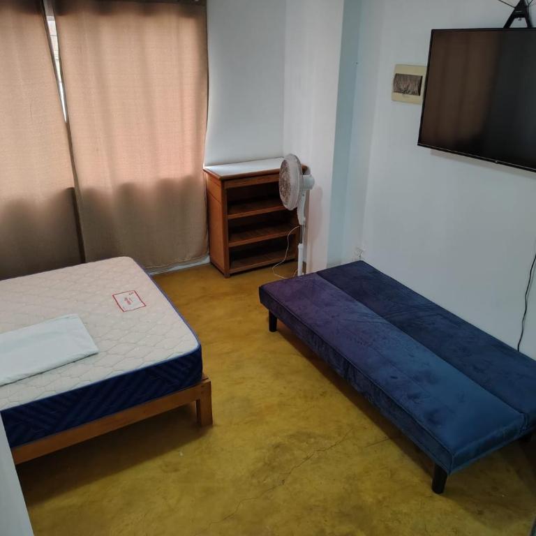 Kaihalulu Beach Room - Punta Hermosa - Studio Apartment with One Double Bed - 9