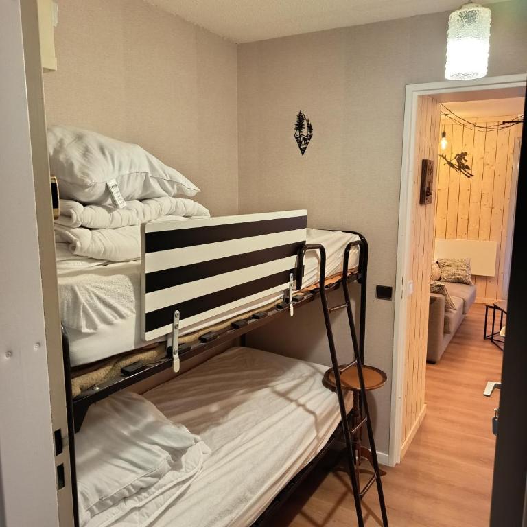 Le nid de l'isard, draps et serviettes fournies au Pied des télécabines, Centre ville et Thermes - Apartment mit 1 Schlafzimmer - 13