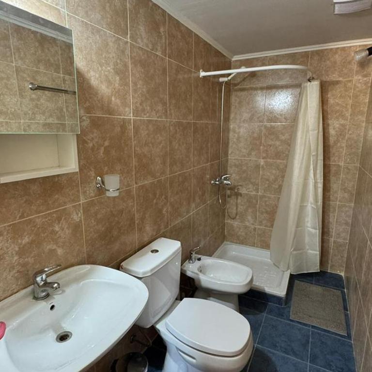 Departamento a las afueras para 4 - Two-Bedroom Apartment - 7