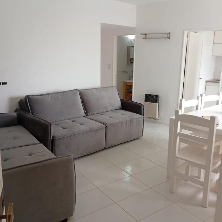 Departamento 3 Ambientes En Cabo Corrientes Con Vista Al Mar - Apartamento de 1 dormitorio - 2
