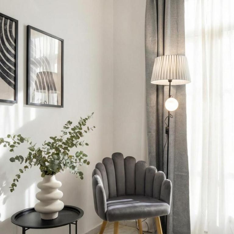 Brand-New 2BR Apt Near Center - FREE Parking - Apartamento de 2 dormitorios - 11