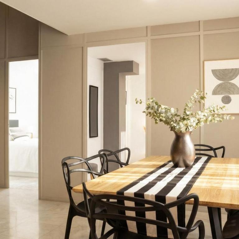 Brand-New 2BR Apt Near Center - FREE Parking - Apartamento de 2 dormitorios - 18