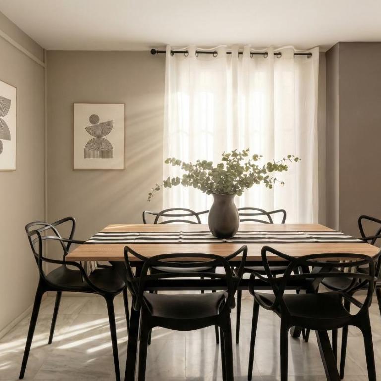 Brand-New 2BR Apt Near Center - FREE Parking - Apartamento de 2 dormitorios - 29