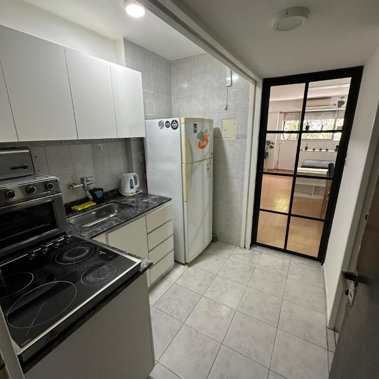 Monoambiente Urquiza - Zona Monumento - One-Bedroom Apartment - 10