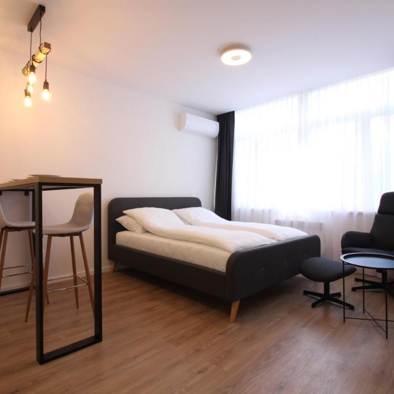 Studio Joy Apartment - One-Bedroom Apartment - 3