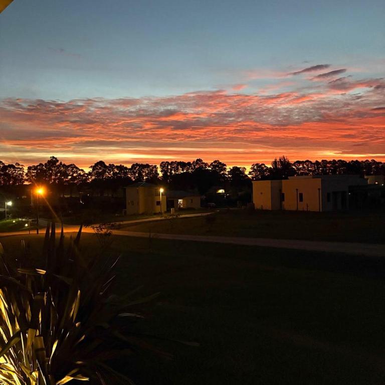 Atardecer de San Benito - Three-Bedroom House - 15