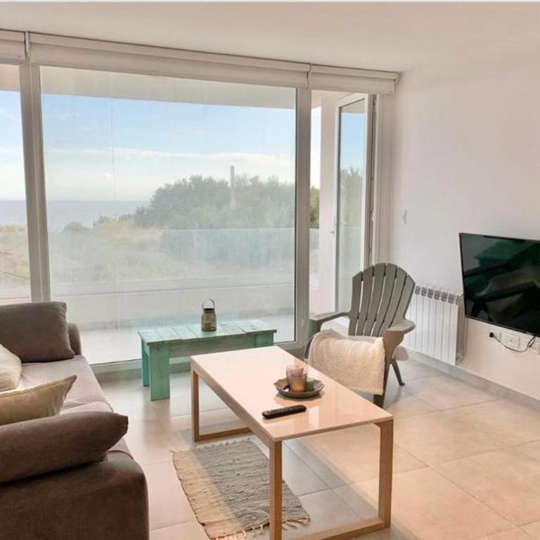 Departamento Premium frente al mar en Monte del Este - Apartamento de 2 dormitorios con balcón y vistas al mar - 5