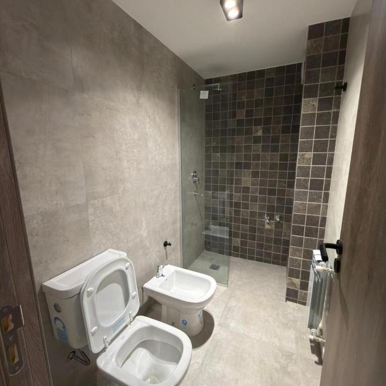 Departamento moderno pleno centro con pileta y cochera privada - Apartamento de 1 dormitorio - 29