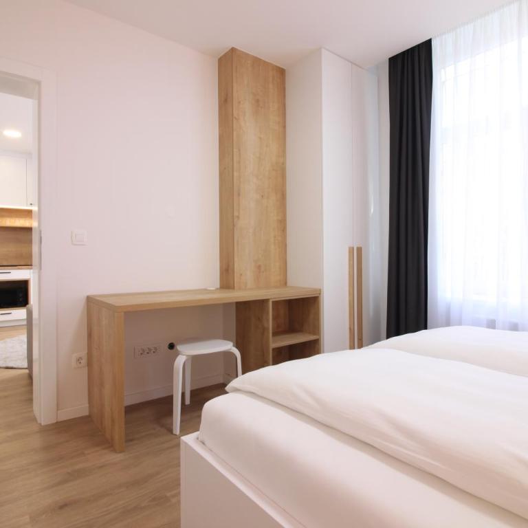 Joy Apartment - One-Bedroom Apartment - 2