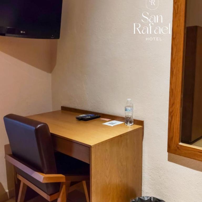 Hotel San Rafael - Family Room - 3