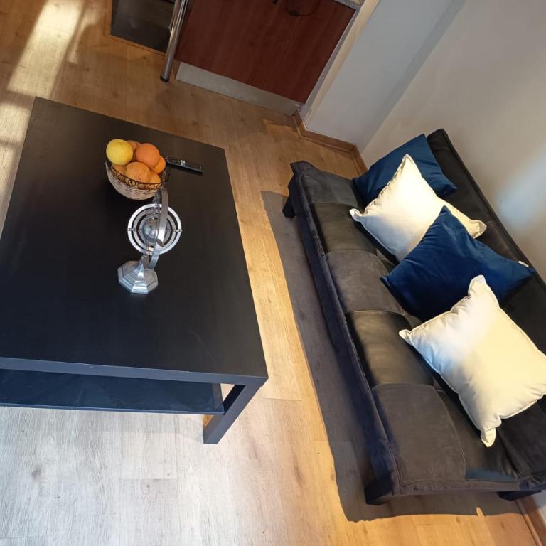 Departamento en Apoquindo - One-Bedroom Apartment - 2