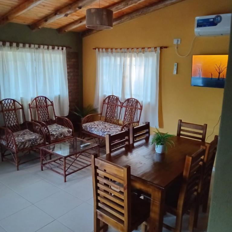 Cabañas Los 3 Hermanos - Two-Bedroom House - 4