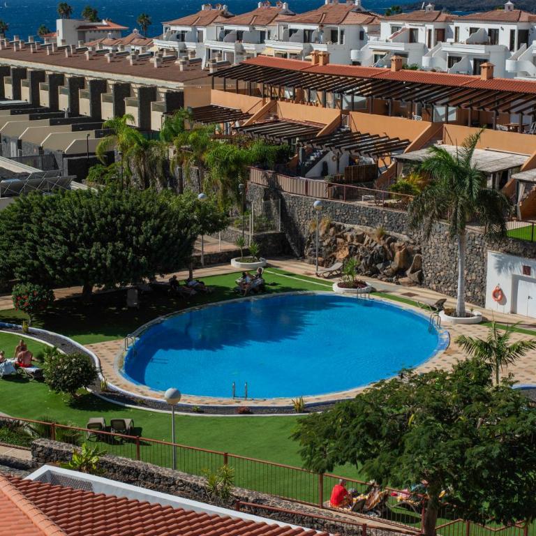 Penthouse Amarilla Golf - 7 pools- - Apartamento de 3 dormitorios - 43