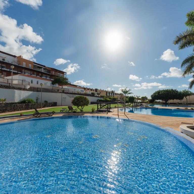 Penthouse Amarilla Golf - 7 pools- - Apartamento de 3 dormitorios - 46