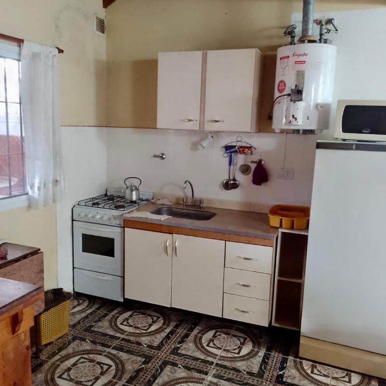 Triplex Las Lavandas en Mar del Tuyú - Casa de 3 dormitorios - 11