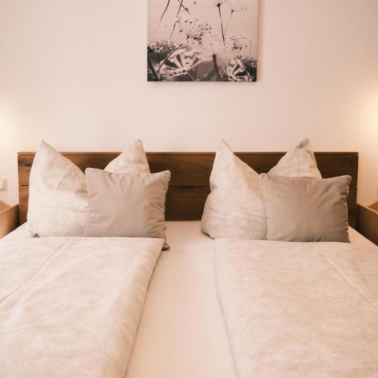 Haus Edelweiss - Apartment mit 3 Schlafzimmern und Dusche - 16