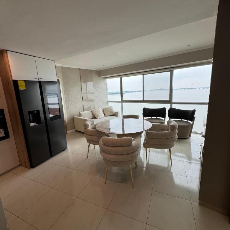 Puerto santa Ana Guayaquil - Two-Bedroom Apartment - 2
