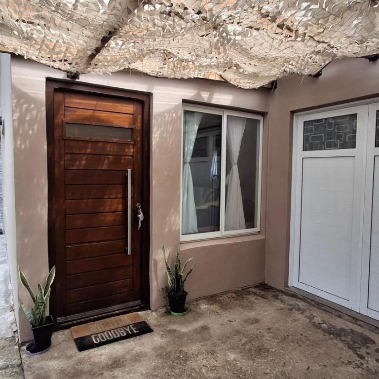 Casa Saint Claire - One-Bedroom House - 10