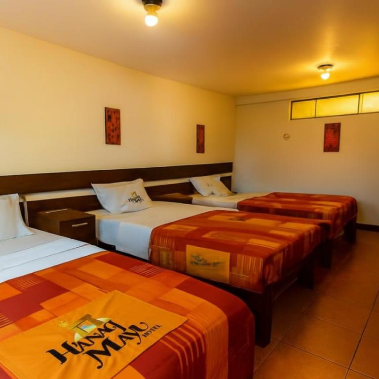 Hanaq House - Triple Room with Private Bathroom - 2