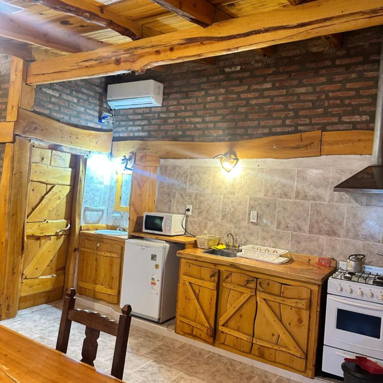 Cabañas Alvear Piscina Climatizada - Superior Bungalow - 7