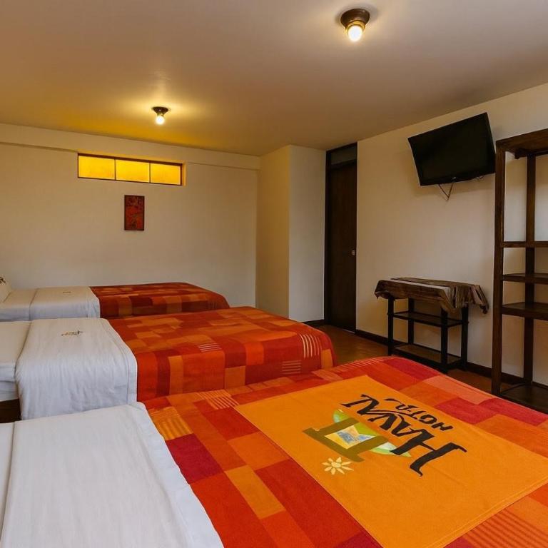 Hanaq House - Triple Room with Private Bathroom - 3