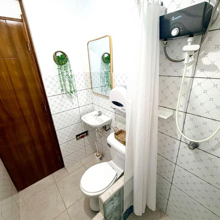 Comfortable House - Two-Bedroom Apartment - 14