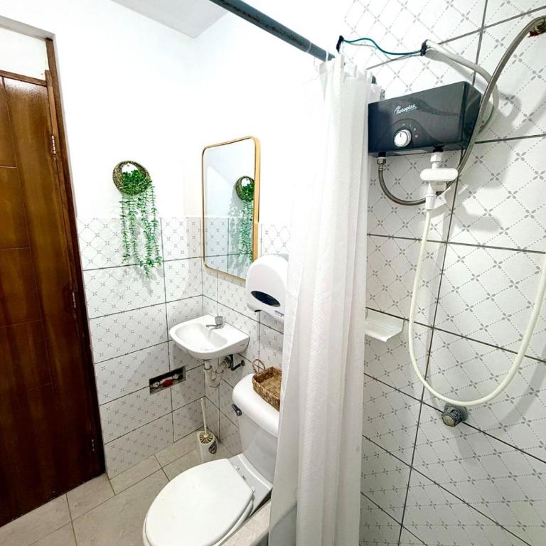 Comfortable House - Two-Bedroom Apartment - 15