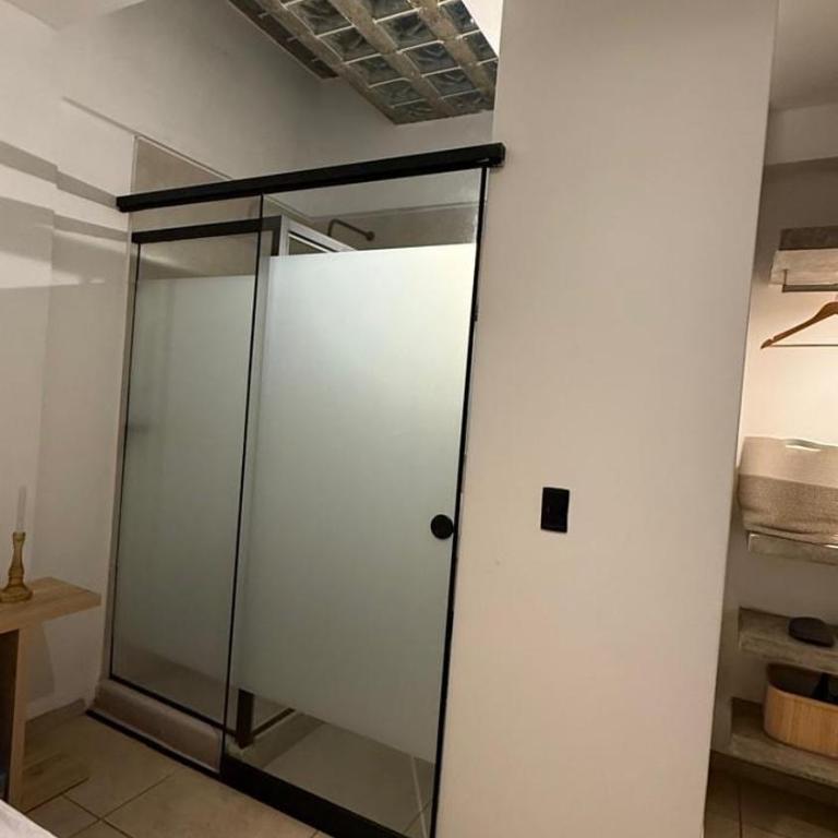 Luxury mini, beautiful tip - One-Bedroom Apartment - 6