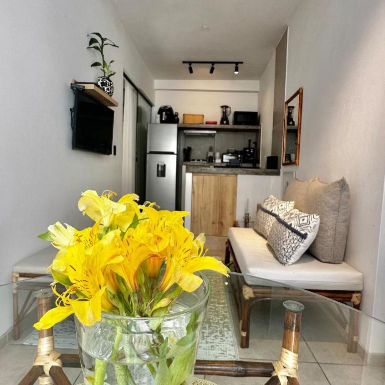 Luxury mini, beautiful tip - One-Bedroom Apartment - 13