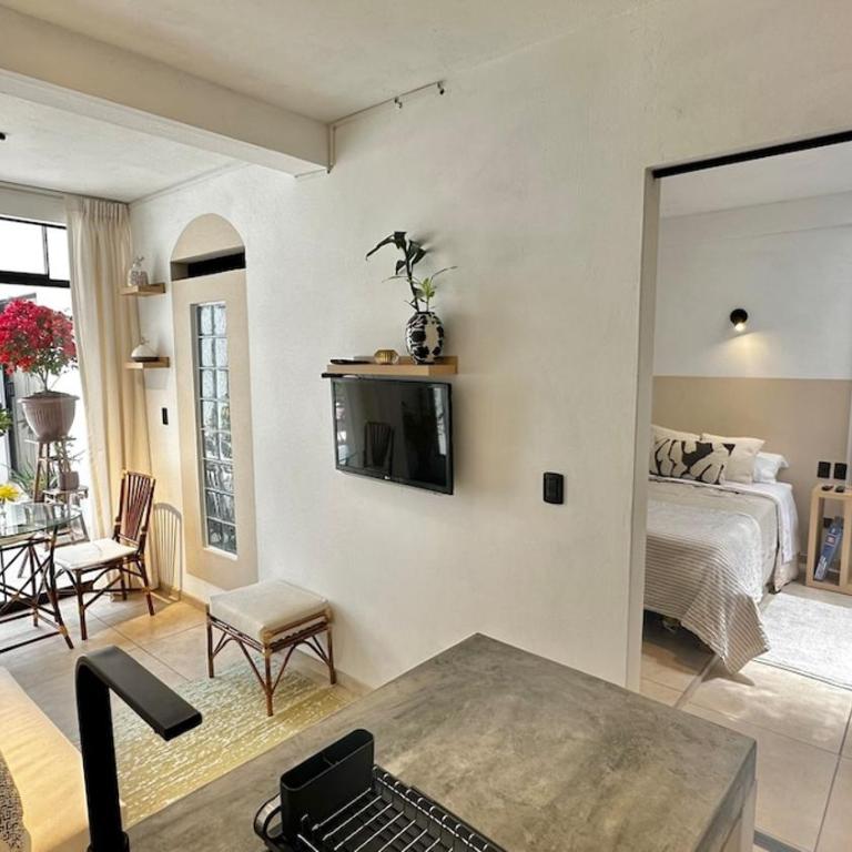 Luxury mini, beautiful tip - One-Bedroom Apartment - 18