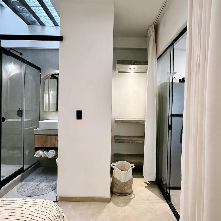 Luxury mini, beautiful tip - One-Bedroom Apartment - 25