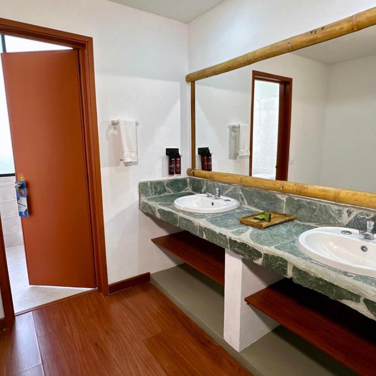 Armenia Hotel - Habitación Doble Superior - 7